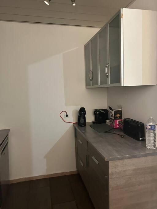 וול-אן-ולין Superbe Appartement Avec Parking Gratuit מראה חיצוני תמונה