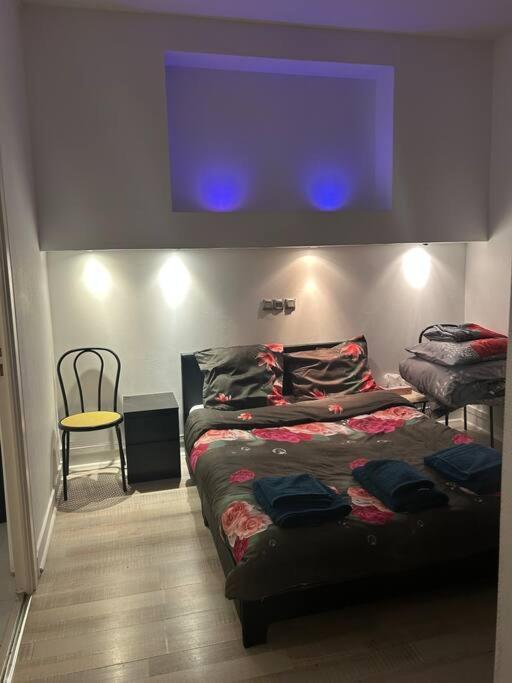 וול-אן-ולין Superbe Appartement Avec Parking Gratuit מראה חיצוני תמונה